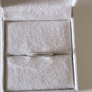 Pandora ring in sterling silver size 7